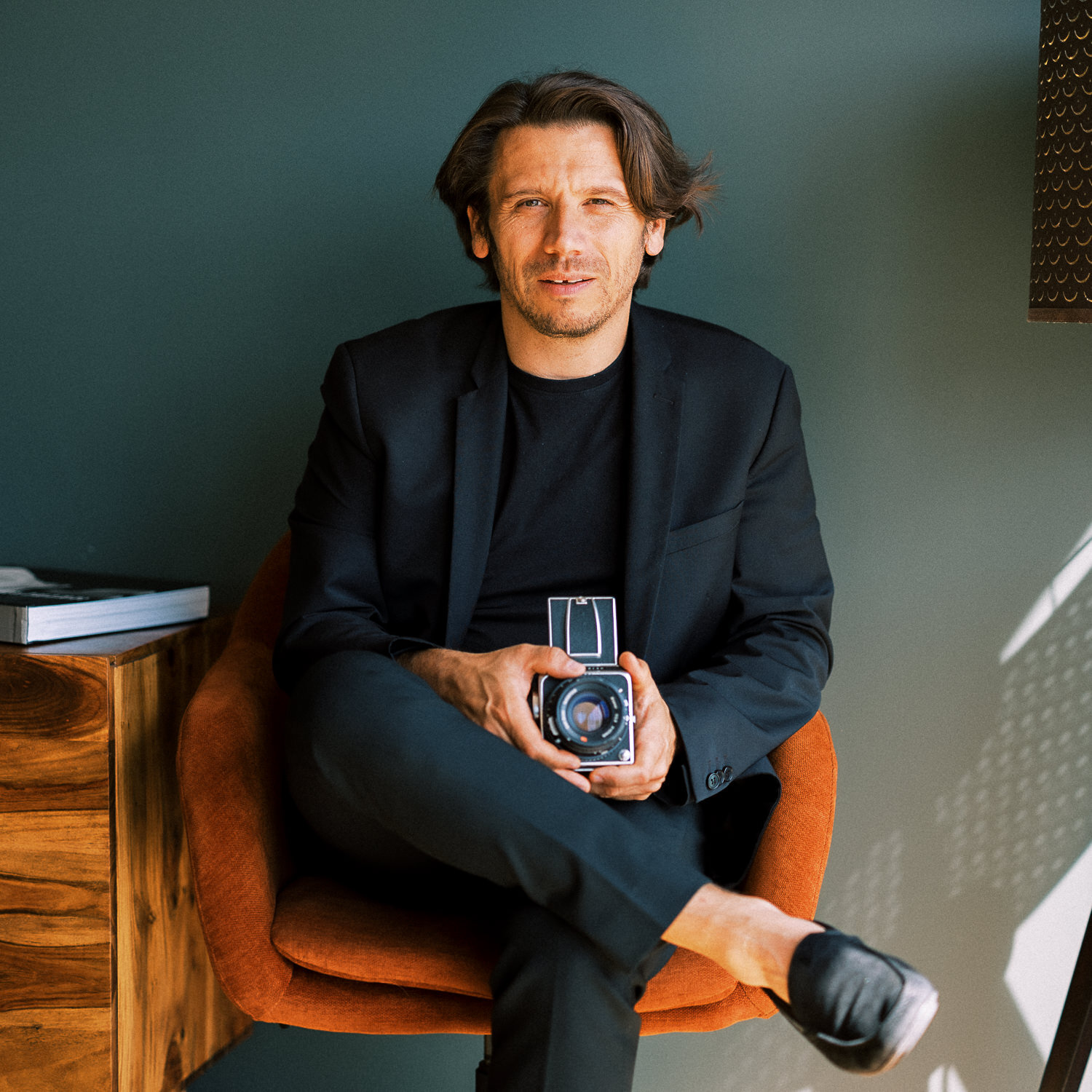 What are the key skills of a professional photographer for a Lake Como ...